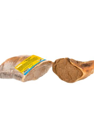 De gevulde hoefjes zijn gemaakt van runderhoefjes gevuld met een heerlijke vleesvulling. Geschikt voor alle hondenrassen van alle leeftijden.