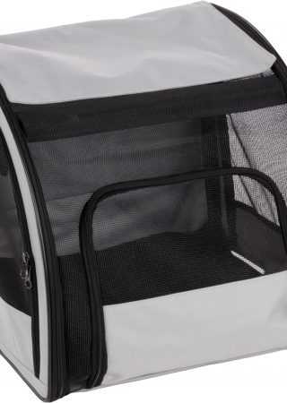 De Autostoel Rey biedt ultiem comfort en veiligheid voor je huisdier tijdens warme autoritten. Het verstevigde, opvouwbare frame met ventilatiegaas en ritssluitingen zorgt voor frisse lucht en stabiliteit. Met een uitneembare, gemakkelijk schoon te maken bodem en een interne verstelbare riem voor extra veiligheid, is deze autostoel perfect voor zorgeloze reizen. Gebruik altijd in combinatie met een harnas en autogordel verbindingsstuk voor optimale veiligheid.