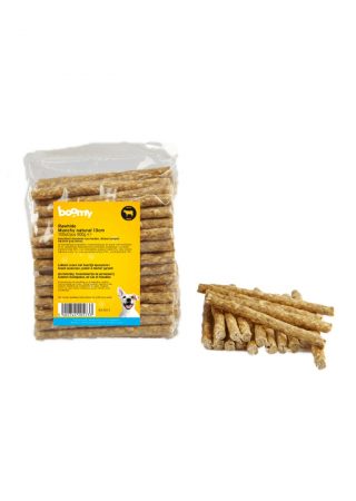 Heerlijke Munchy naturel sticks gemaakt van runderhuid. Verpakt in handige voordeelverpakking van 100st, perfect voor een regelmatige beloning.