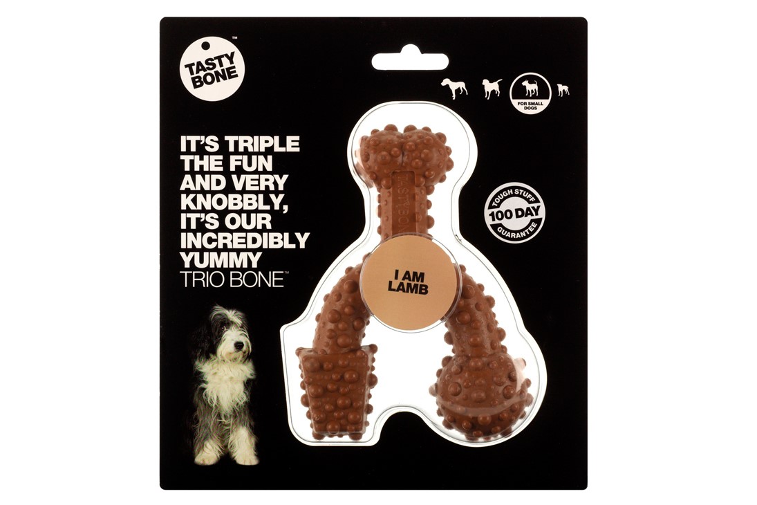 De Trio Bone is gemaakt van 100% zuiver nylon en natuurlijke aroma's. Een extreem hard bot geschikt voor uren kauwplezier! Met natuurlijke aroma van lam.