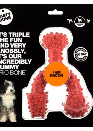 De Trio Bone is gemaakt van 100% zuiver nylon en natuurlijke aroma's. Een extreem hard bot geschikt voor uren kauwplezier! Met natuurlijke aroma van spek.